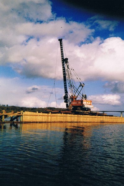 Landswerk 235 fra 1989.jpg - Landswerk 235 rammemaskine, billede taget i 1992